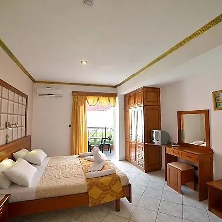 Hotel apartamentowy Angelina & Sidari (Corfu)
