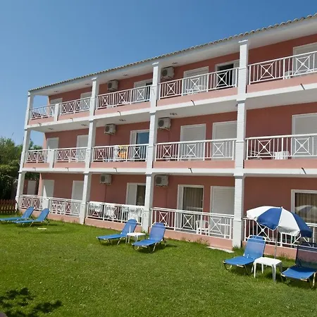 Angelina & Apartmanhotel 3*
