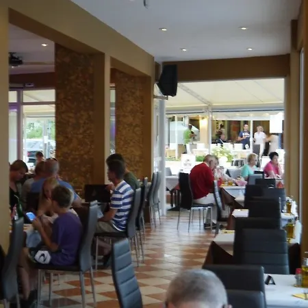 Angelina & Apartmanhotel Szidári