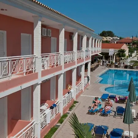 Angelina & Apartmanhotel Szidári