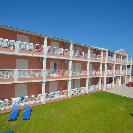 Angelina & 3* Sidárion