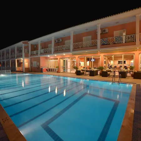 Angelina & 3* Sidárion