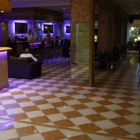 Angelina & 3* Sidárion